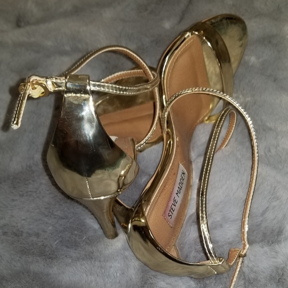 Steve Madden gold heels - Picture 3 of 4